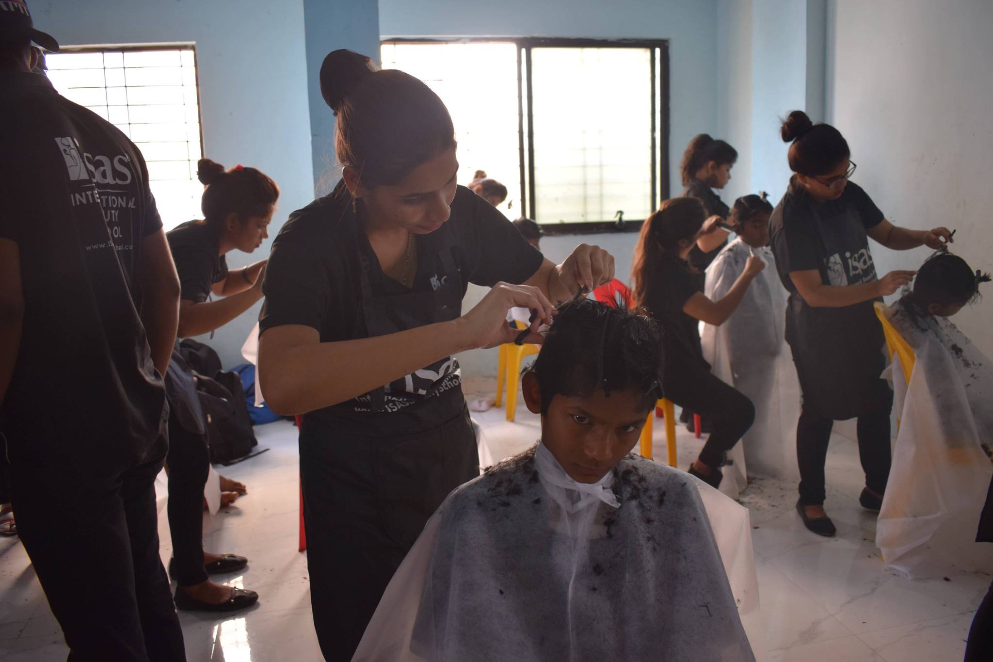 ISAS Students did 25+ Free Haircuts @ Dnyandeep Balgruha Pune