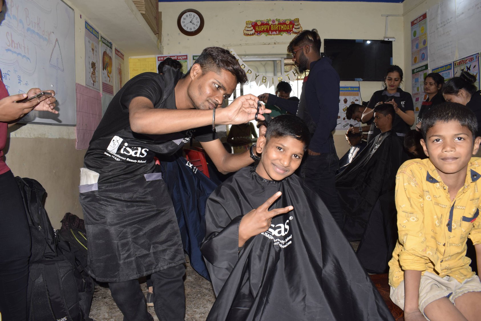 ISAS did Free haircut @ Matruchaya Balkashram, Pune